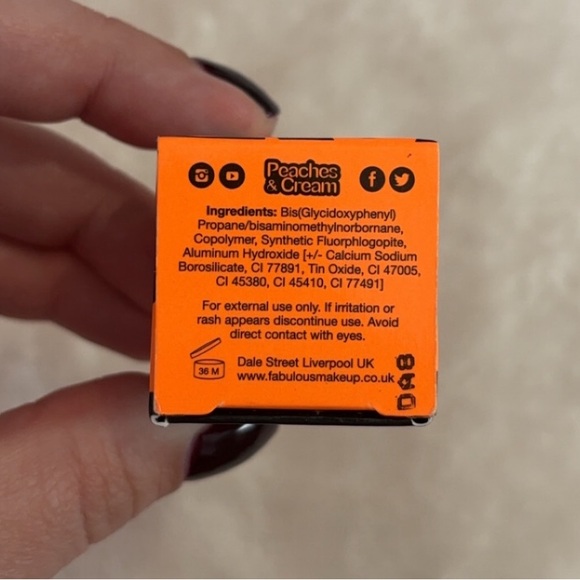 New, Peaches & Cream Loose Pigment in shade Space Hopper - Picture 8 of 10